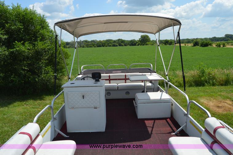 image for item H2870 1988 Playcraft pontoon boat