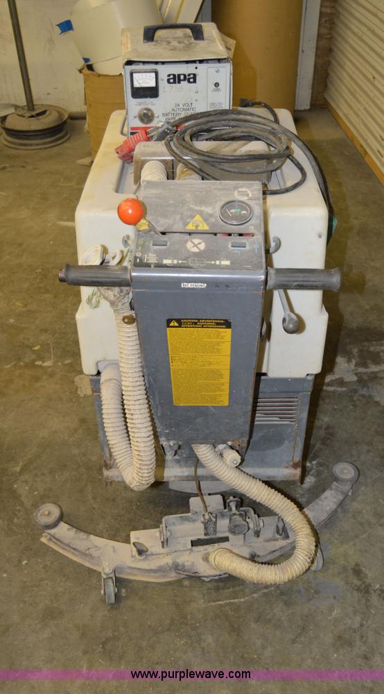 image for item H2875 Advance 265LX floor scrubber