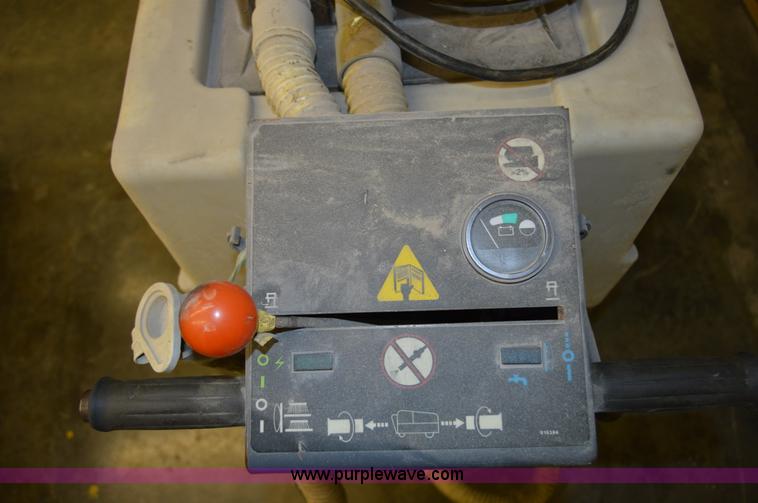 image for item H2875 Advance 265LX floor scrubber