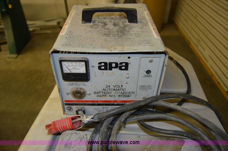 image for item H2875 Advance 265LX floor scrubber