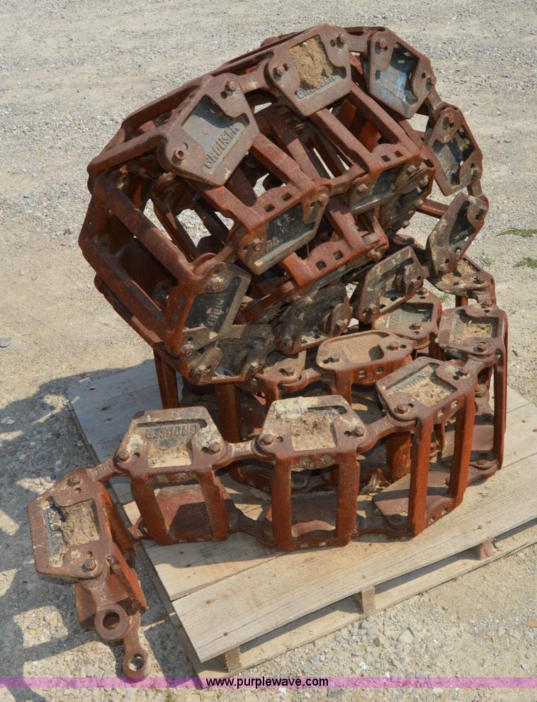 image for item H2878 Grouser steel skid steer tracks