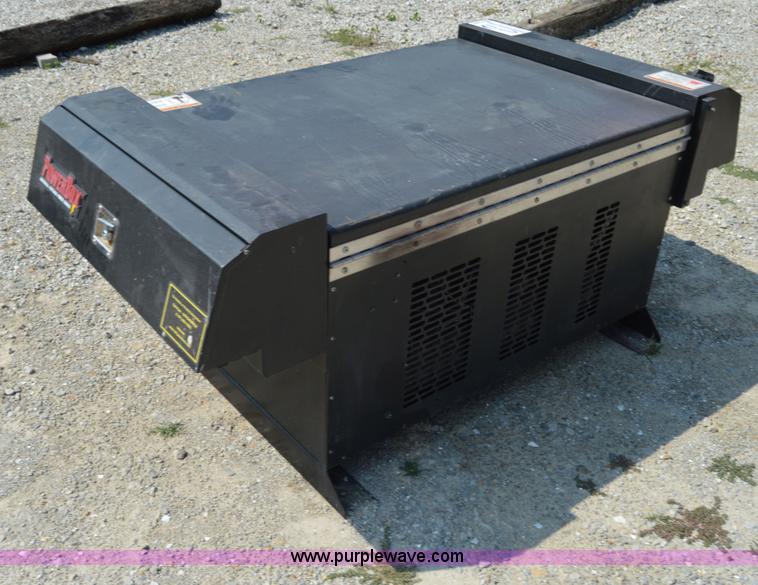 image for item H2881 2004 Powerbox 280MSP-13-250 welder/generator/air compressor