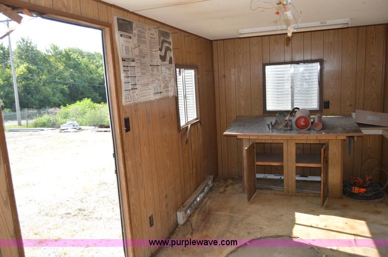 image for item H2882 1989 Technition office trailer