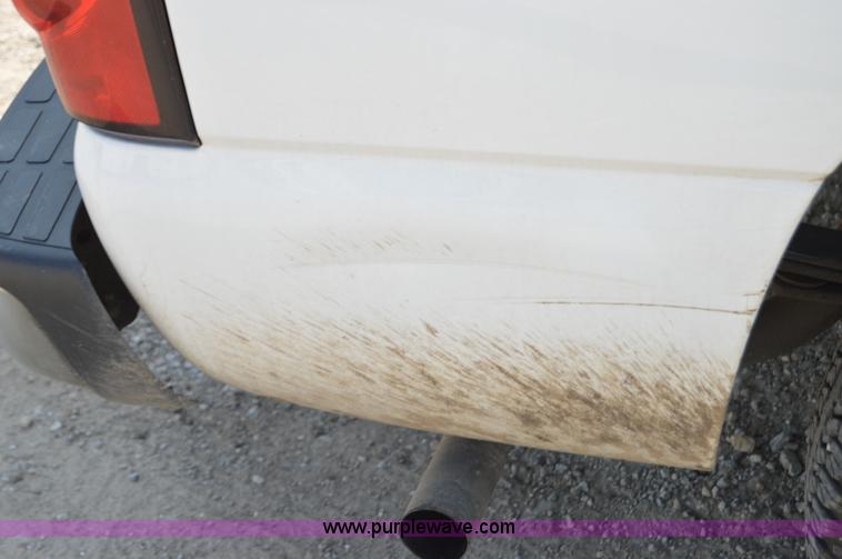 image for item H2886 2007 Chevrolet Silverado 1500 pickup truck