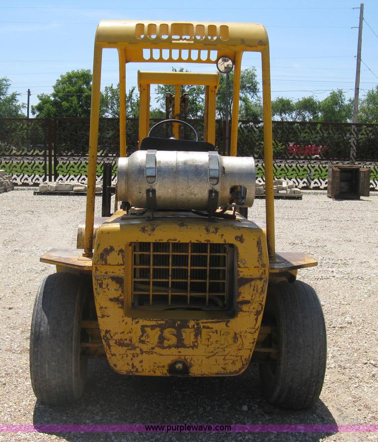 image for item H5292 Hyster rough terrain forklift