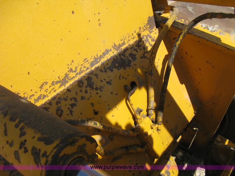 image for item H5292 Hyster rough terrain forklift