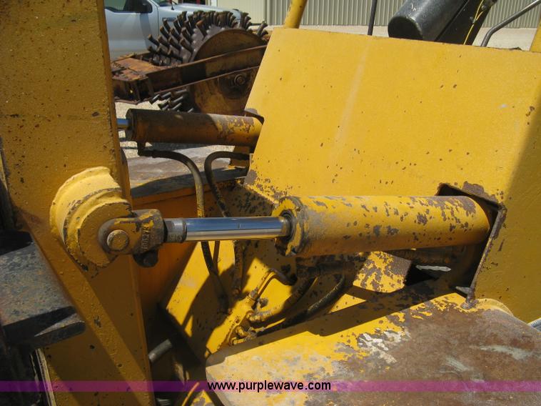 image for item H5292 Hyster rough terrain forklift