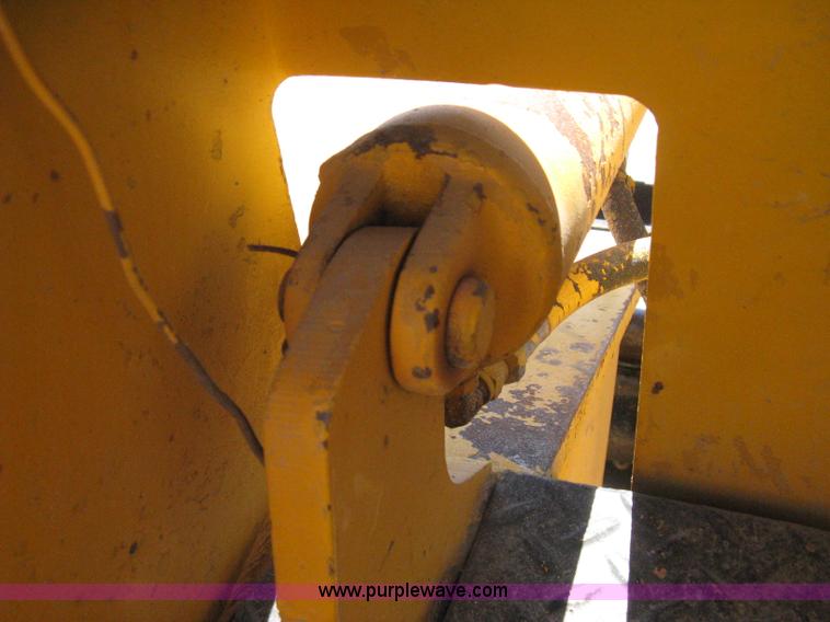 image for item H5292 Hyster rough terrain forklift