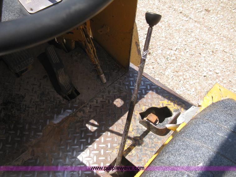 image for item H5292 Hyster rough terrain forklift