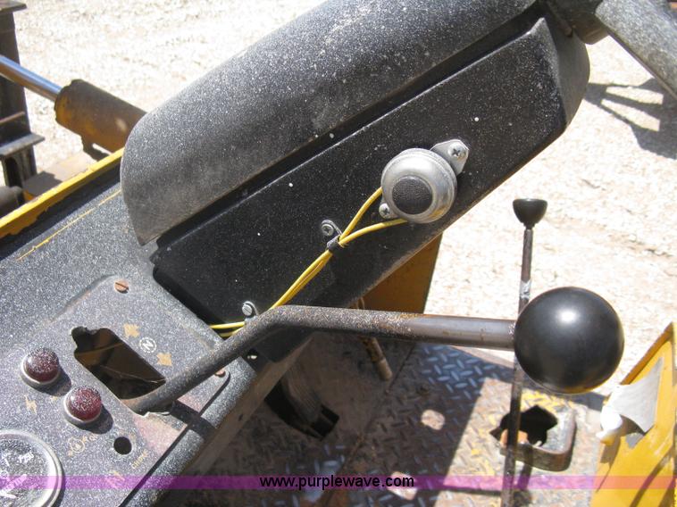 image for item H5292 Hyster rough terrain forklift