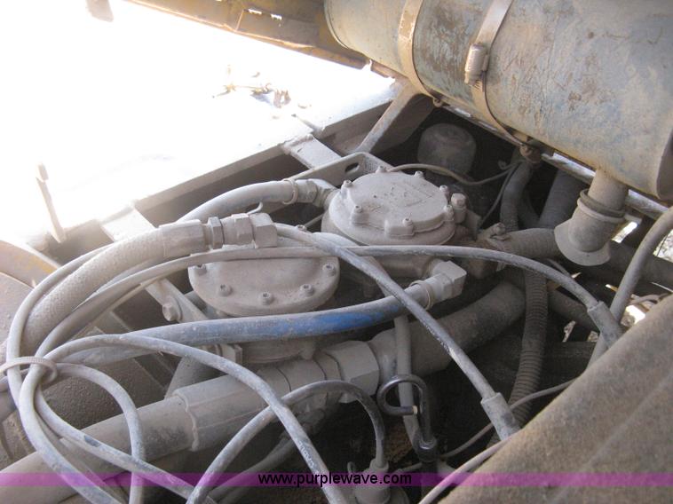 image for item H5292 Hyster rough terrain forklift