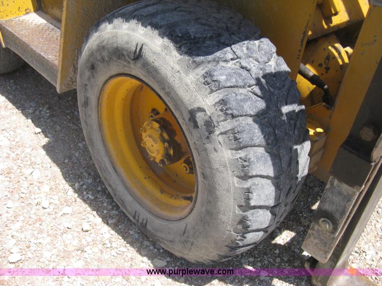 image for item H5292 Hyster rough terrain forklift