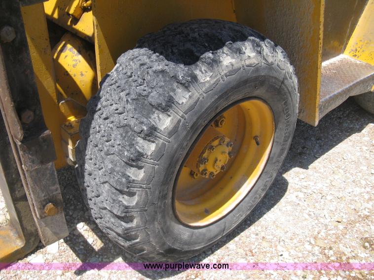 image for item H5292 Hyster rough terrain forklift