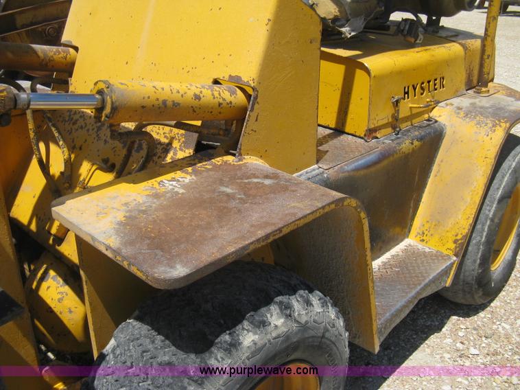 image for item H5292 Hyster rough terrain forklift