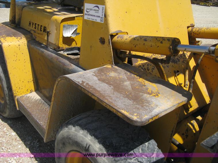 image for item H5292 Hyster rough terrain forklift