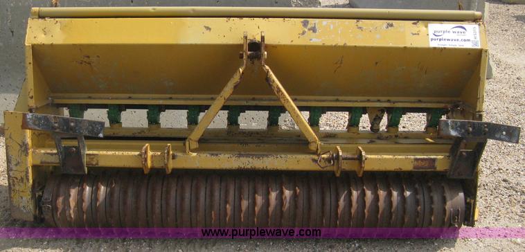 image for item H5315 Land Pride PS1572 grass drill