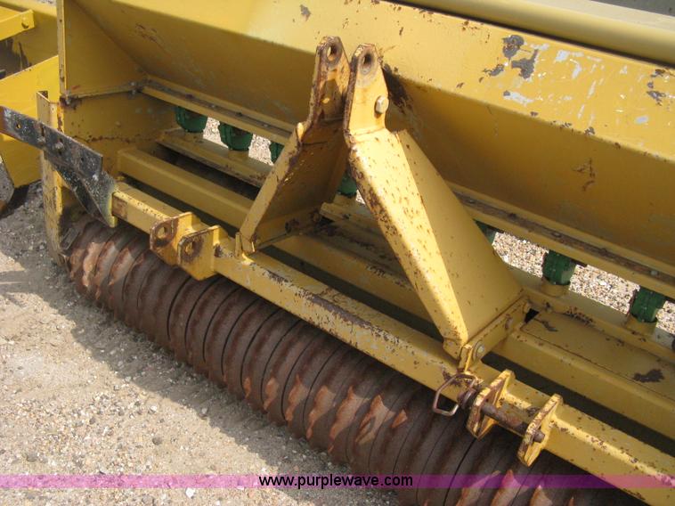 image for item H5315 Land Pride PS1572 grass drill