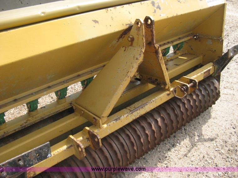 image for item H5315 Land Pride PS1572 grass drill