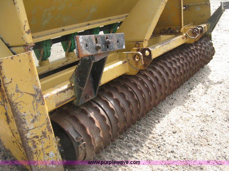 image for item H5315 Land Pride PS1572 grass drill