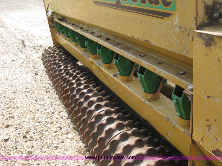 image for item H5315 Land Pride PS1572 grass drill