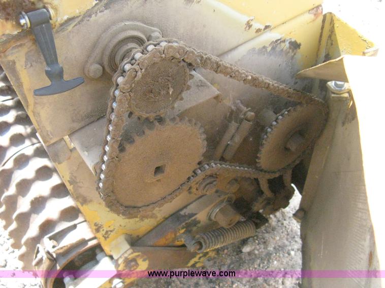 image for item H5315 Land Pride PS1572 grass drill