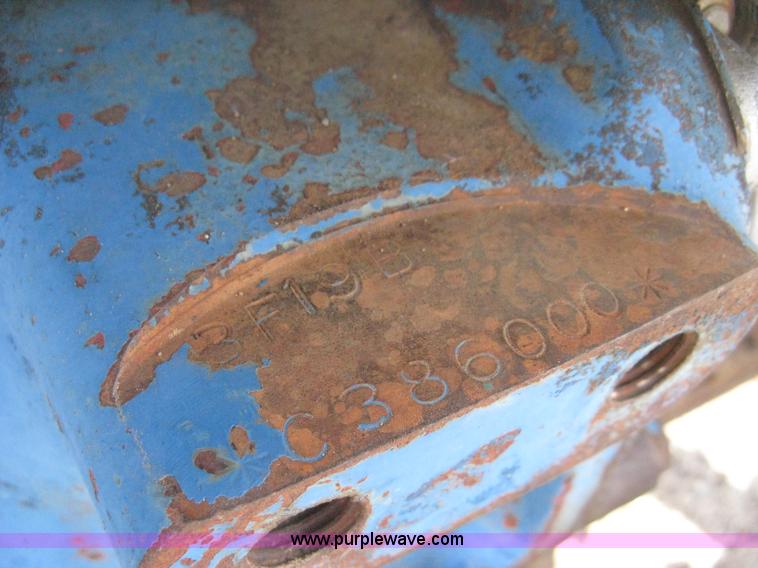 image for item H5320 1973 Ford 3000 tractor