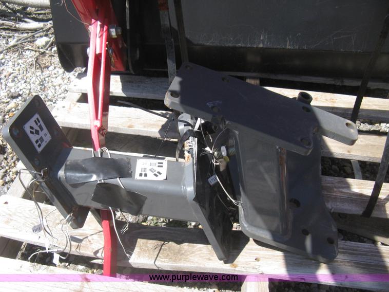 image for item H5421 Compact tractor front end loader