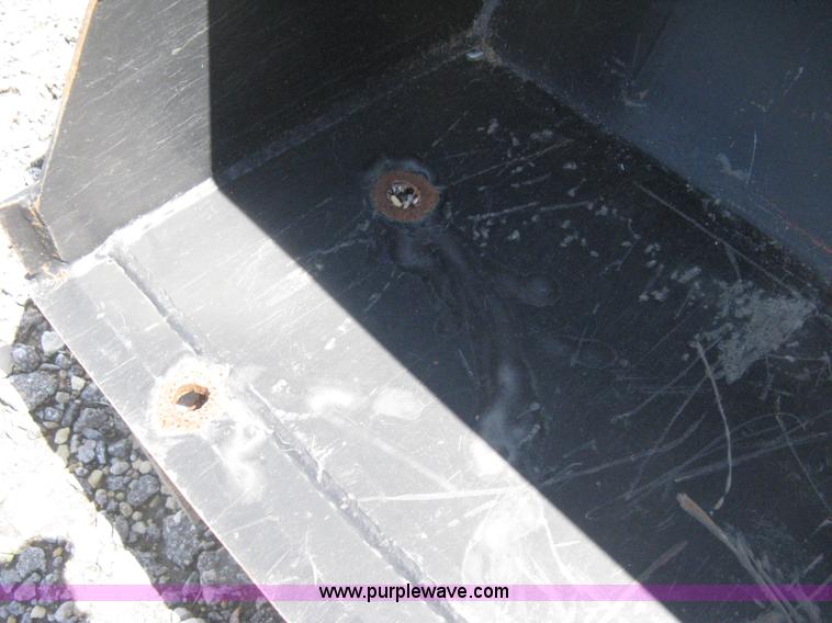 image for item H5421 Compact tractor front end loader