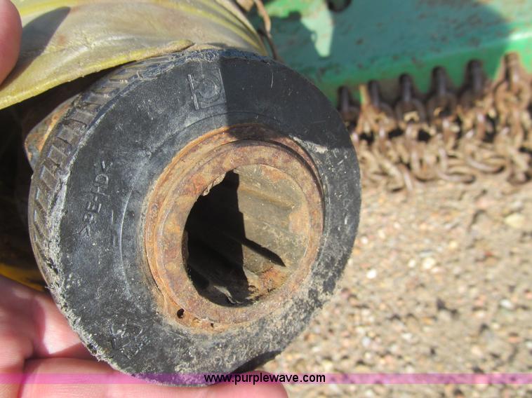 image for item H8915 John Deere MX10 rotary mower