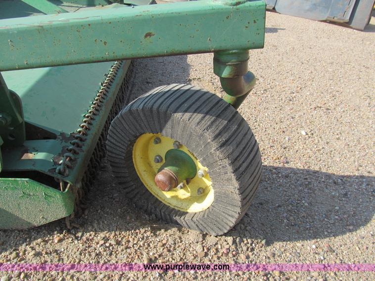 image for item H8915 John Deere MX10 rotary mower