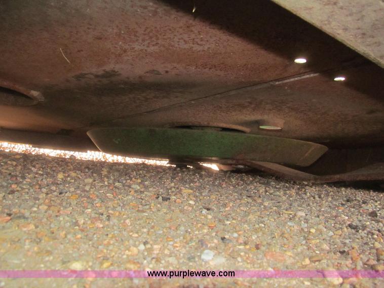 image for item H8915 John Deere MX10 rotary mower