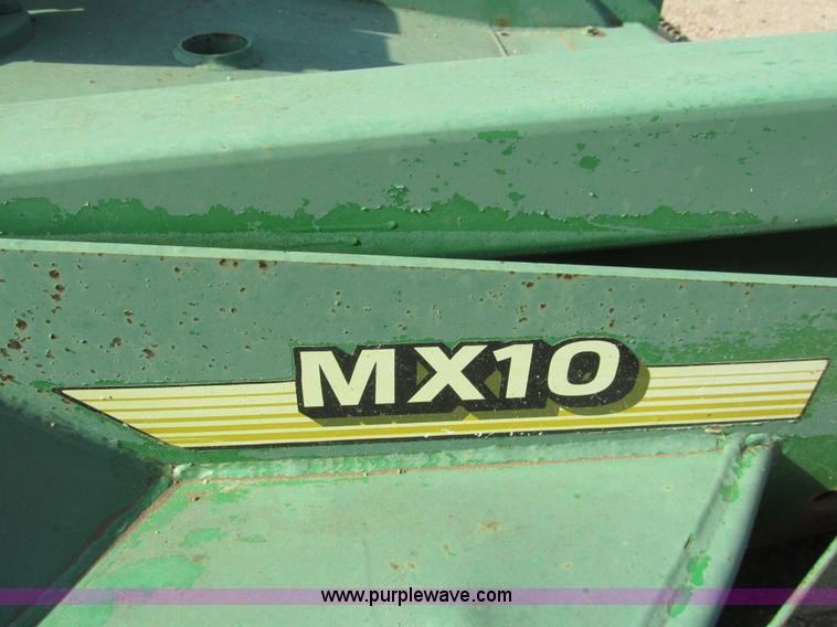 image for item H8915 John Deere MX10 rotary mower