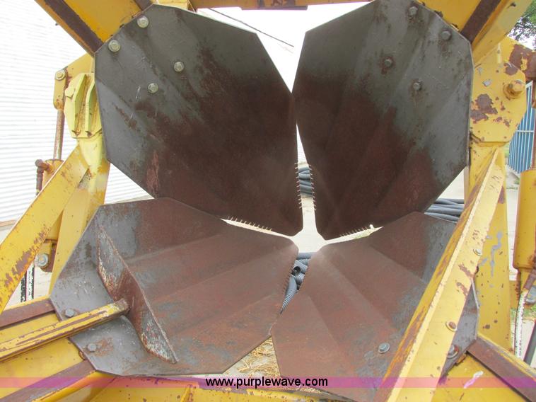 image for item I6206 Vermeer TS44A tree spade