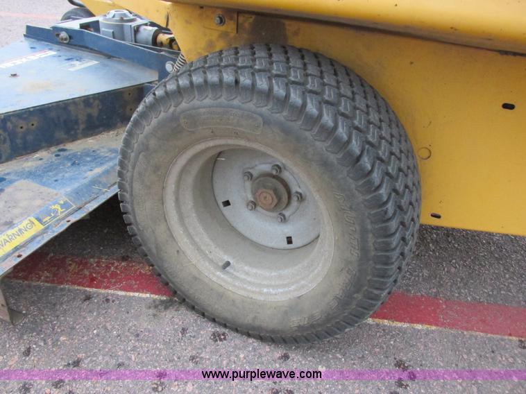 image for item I6214 Excel Hustler 24696 zero turn lawn mower