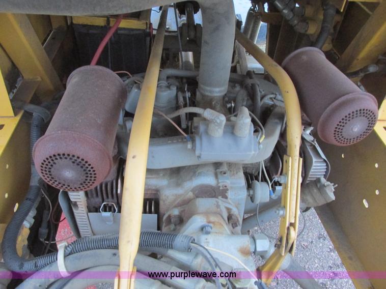 image for item I6214 Excel Hustler 24696 zero turn lawn mower