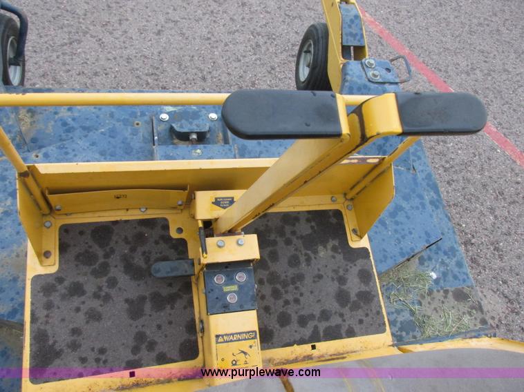 image for item I6214 Excel Hustler 24696 zero turn lawn mower