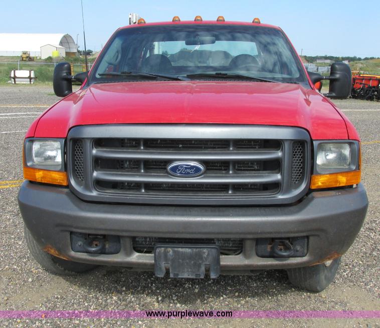 image for item I6217 2000 Ford F350 Super Duty XL SuperCab service truck with crane