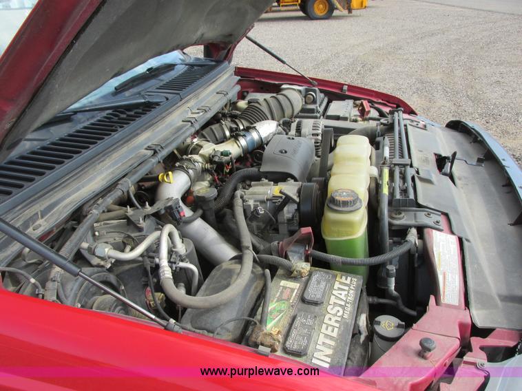 image for item I6217 2000 Ford F350 Super Duty XL SuperCab service truck with crane