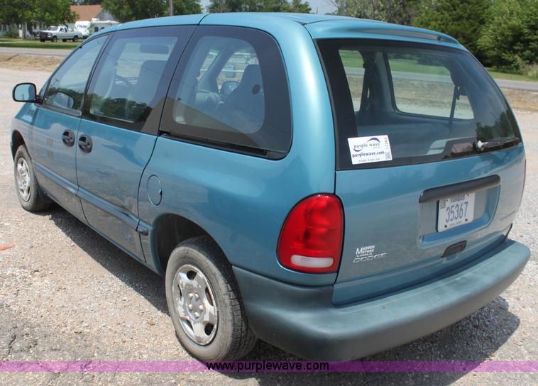 image for item I7263 1997 Dodge Caravan
