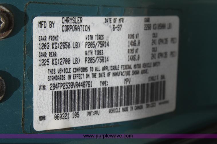 image for item I7263 1997 Dodge Caravan