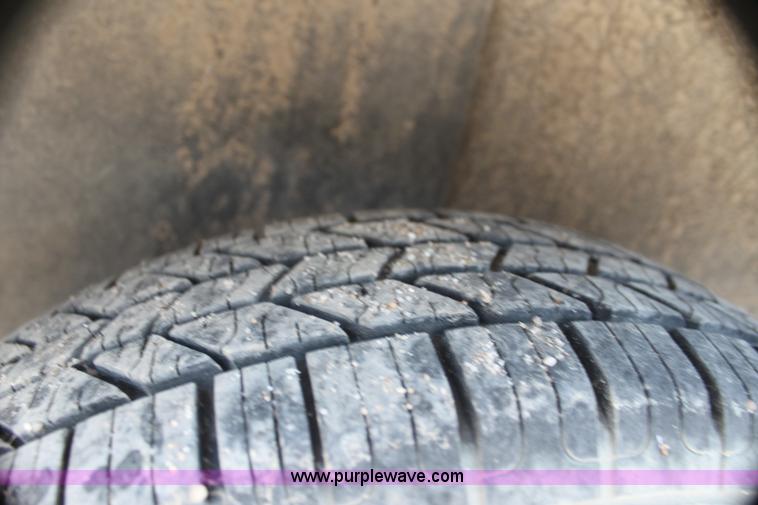 image for item I7263 1997 Dodge Caravan