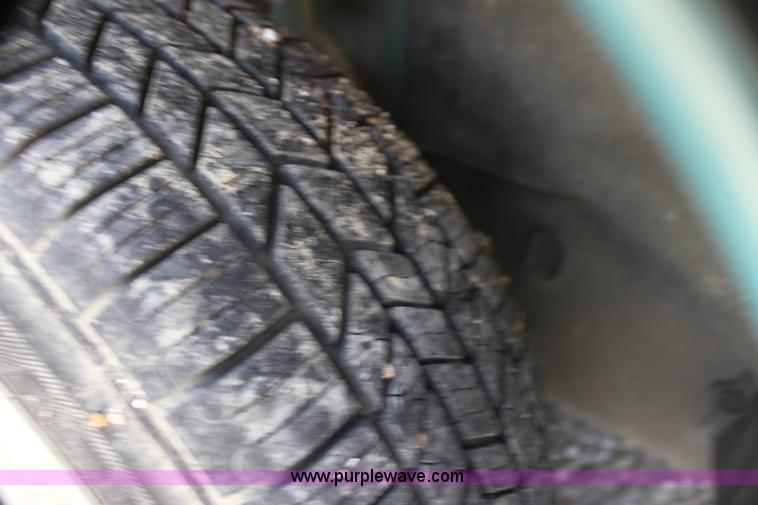 image for item I7263 1997 Dodge Caravan