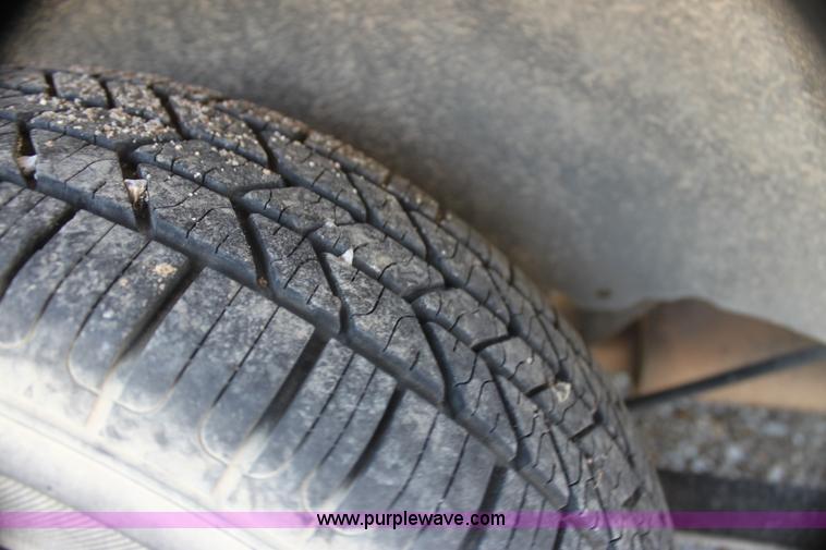 image for item I7263 1997 Dodge Caravan