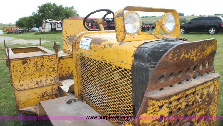 image for item I7279 1975 Clarktor aircraft tug