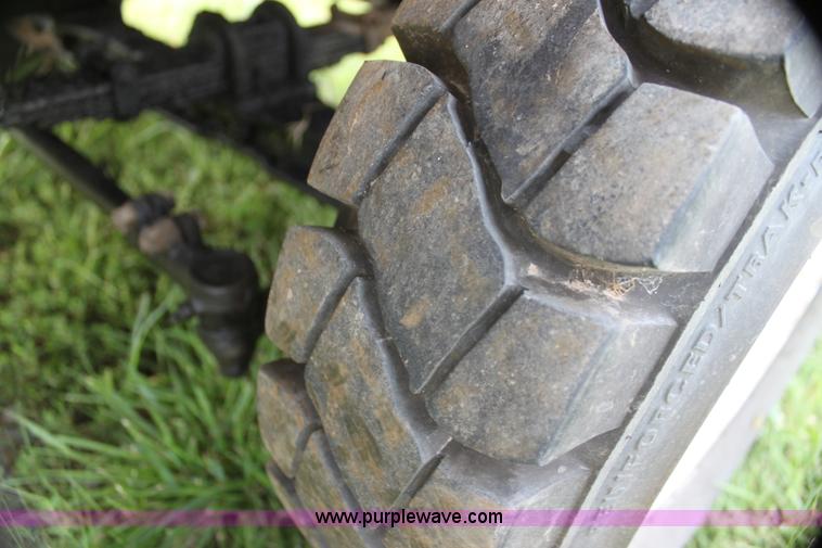 image for item I7279 1975 Clarktor aircraft tug