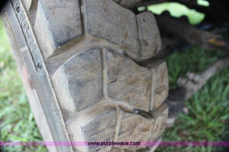 image for item I7279 1975 Clarktor aircraft tug