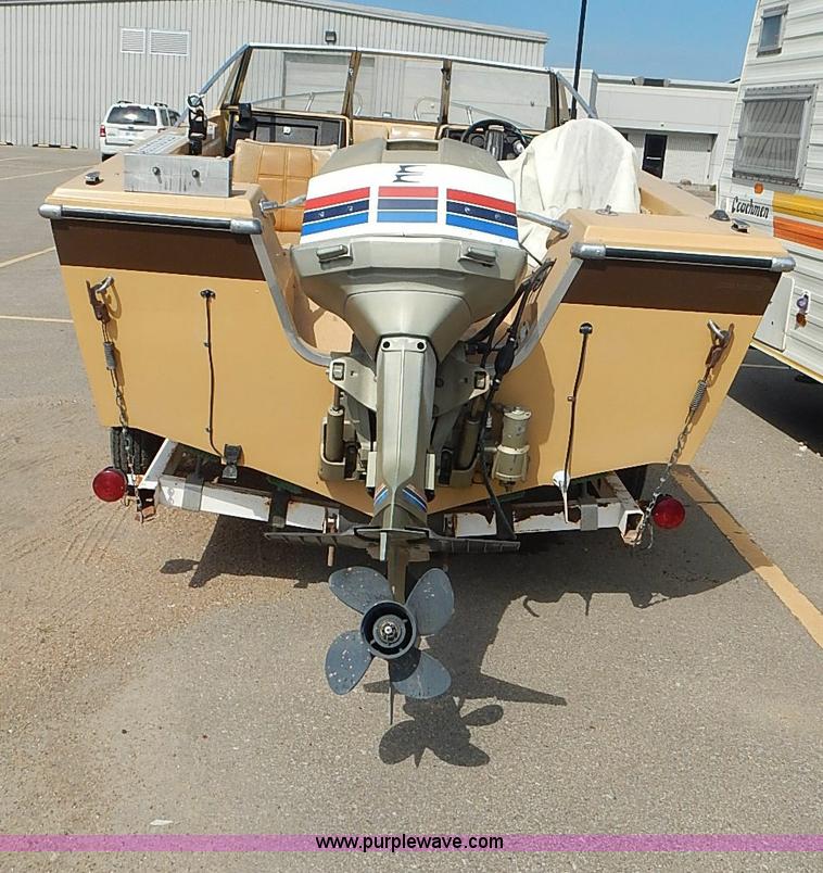 image for item J3161 1977 Caprice boat