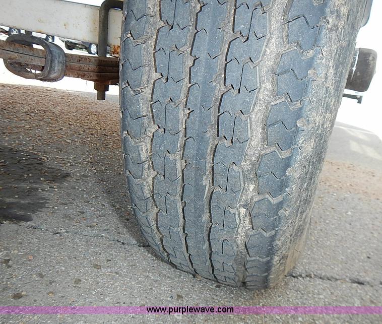 image for item J3161 1977 Caprice boat