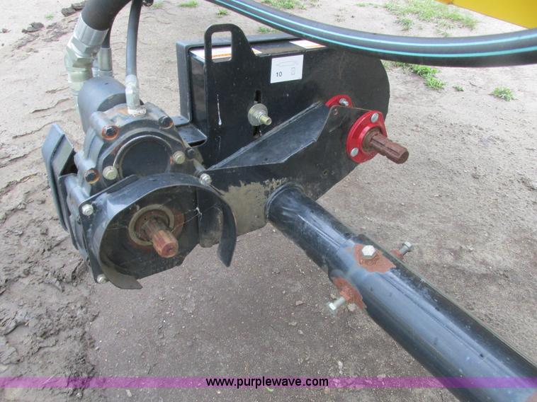 image for item A8734 2004 New Holland 94C draper head