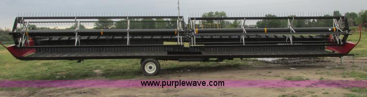 image for item A8735 2009 Honey Bee SP40 draper head